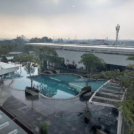 U Residence 2 Studio Apartment Pool View Тангеранг Экстерьер фото