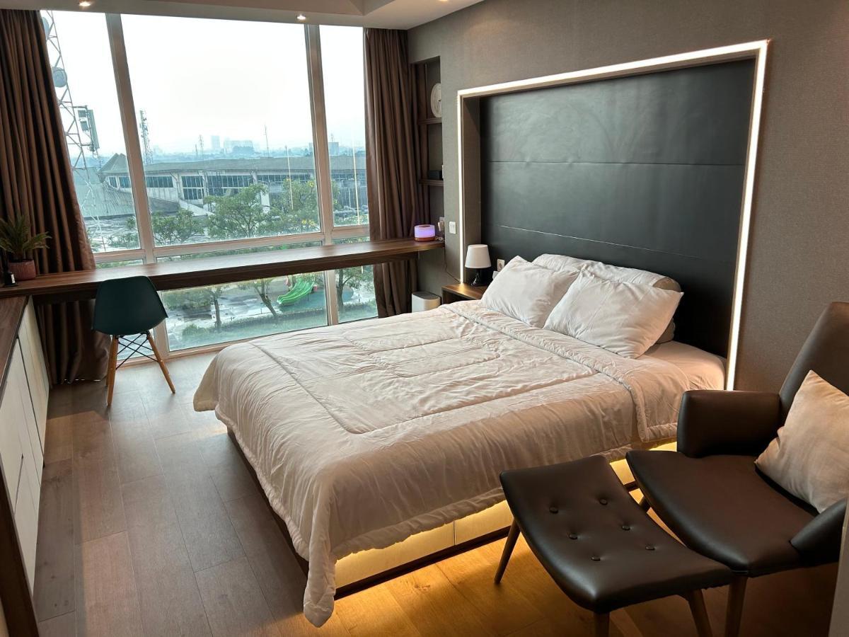 U Residence 2 Studio Apartment Pool View Тангеранг Экстерьер фото