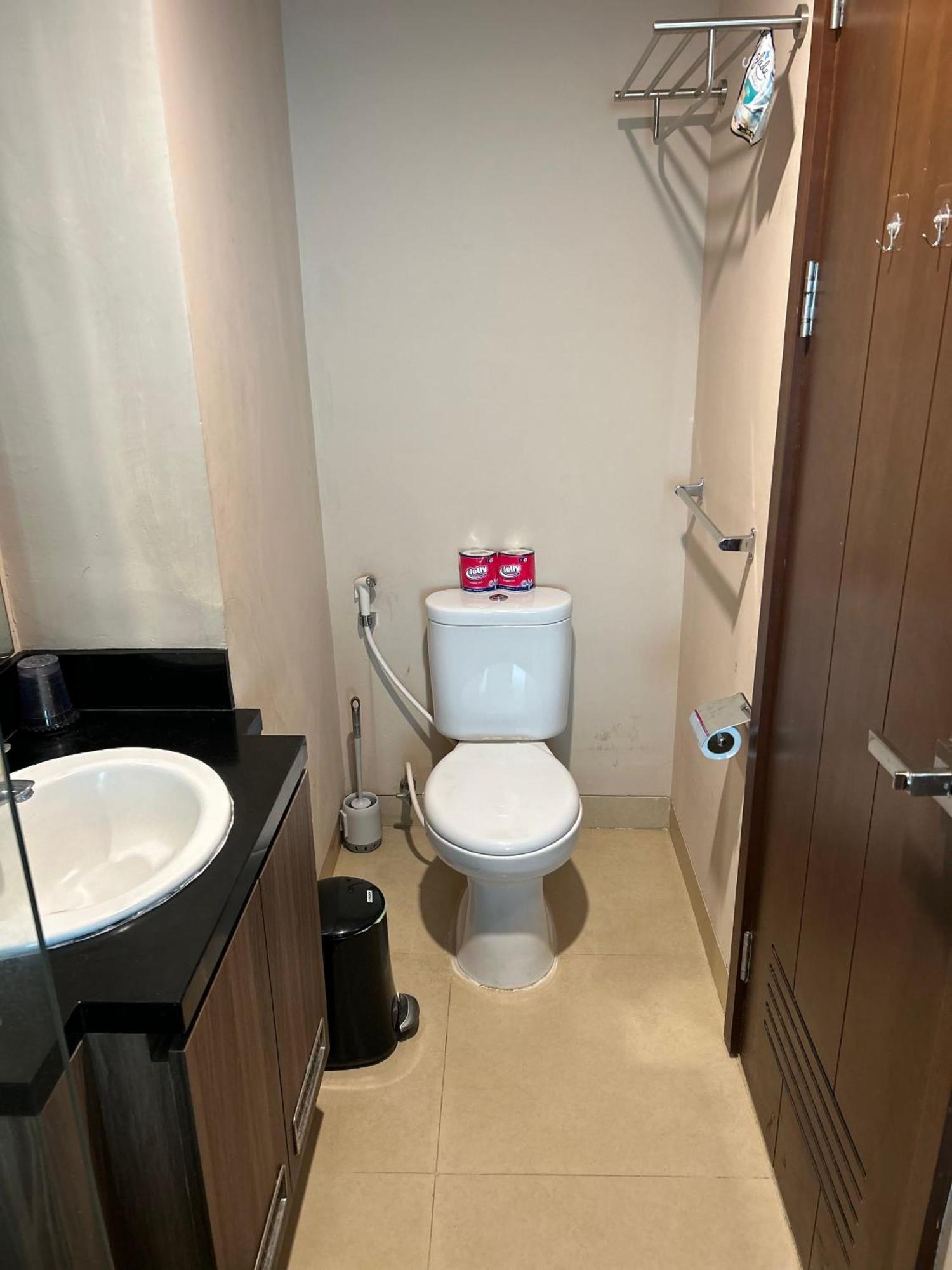 U Residence 2 Studio Apartment Pool View Тангеранг Экстерьер фото
