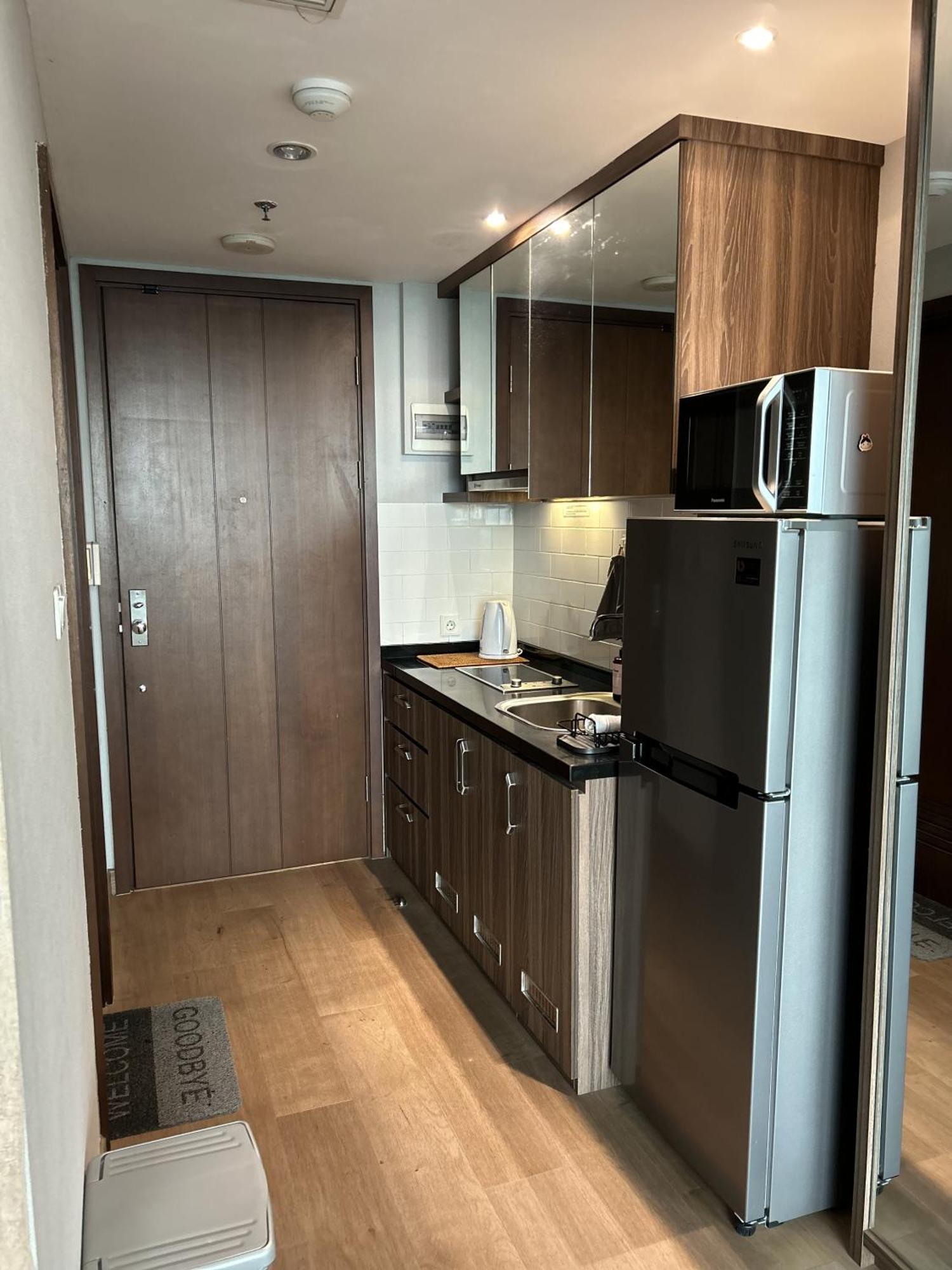 U Residence 2 Studio Apartment Pool View Тангеранг Экстерьер фото